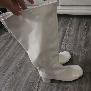 White Women's Knee-High Boots